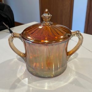 US RIBBED GLASS AUNT POLLY MARIGOLD CARNIVAL GLASS COVERED SUGAR OR CANDY DISH